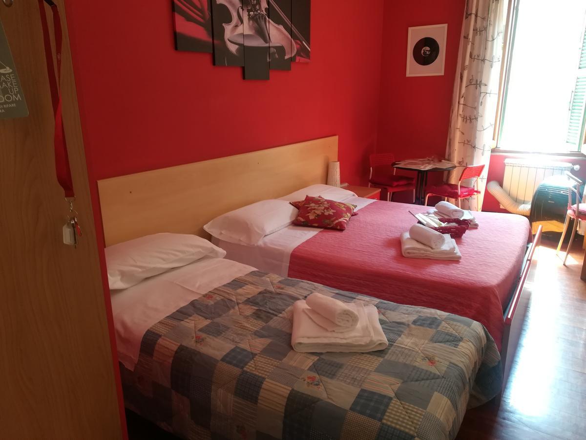 רומא Music Guesthouse מראה חיצוני תמונה
